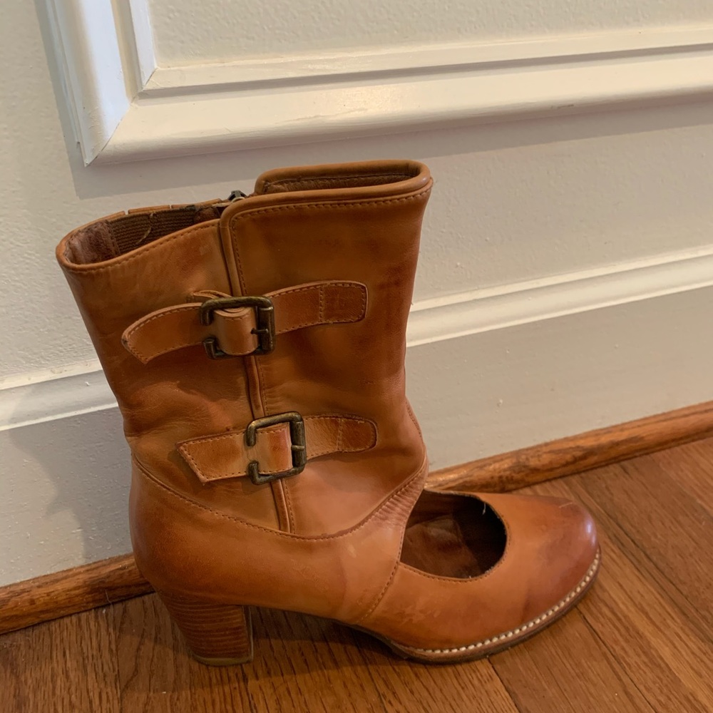 Antelope Boots